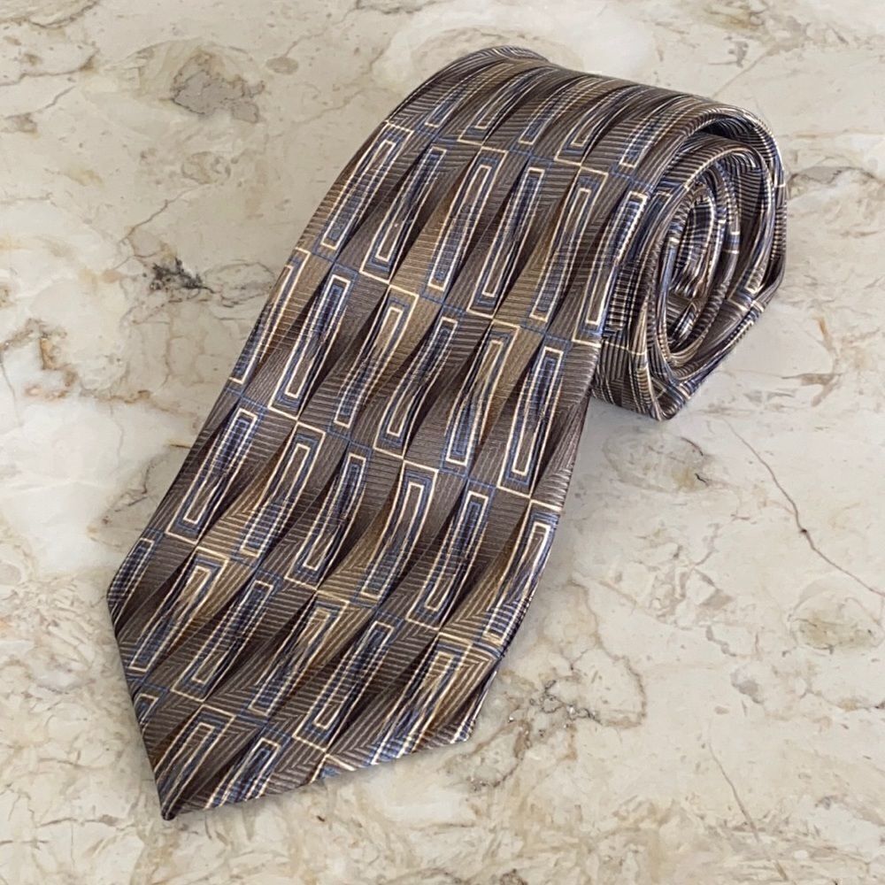 Guy Laroche 100% Silk Abstract Tie